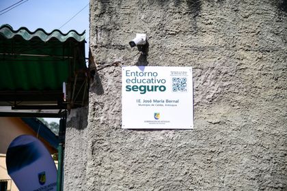 Imagen de  Activaron la estrategia Entorno Educativo Seguro en colegio de Caldas con problemas de seguridad y venta de estupefacientes