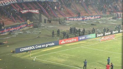 Imagen de  Conmebol impone multa y da el partido perdido a Medellín por desmanes en encuentro ante Flamengo