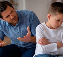 Tener a su hijo un mes de vacaciones con usted, no le da derecho a recortar la cuota alimentaria
