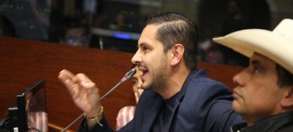 Imagen de  Suspendida consulta del Área Metropolitana: Esteban Quintero acusa a Petro de “frenar el desarrollo de Antioquia”
