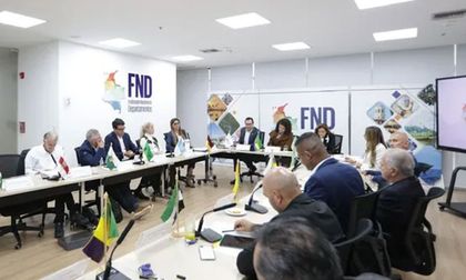 Dilian Francisca Toro no aplicará el decreto que sube el impuesto al consumo al 19 %