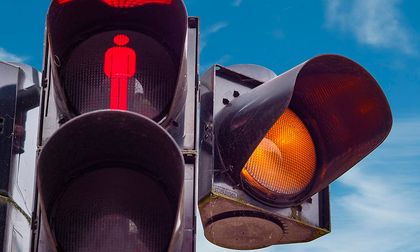 Ola verde exige semáforos inteligentes