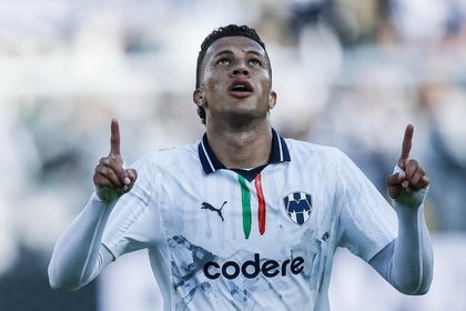 Imagen de  El colombiano Nelson Deossa viaja a España para concretar su fichaje por el Betis