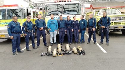 Imagen de  Equipos donados desde EE. UU. para Bomberos Rionegro no han podido ser entregados