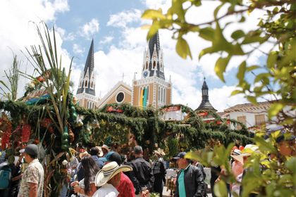 Imagen de  Yelsid, Alex Manga, Los Relicarios y más: así serán las Fiestas del Arco 2023 en Abejorral