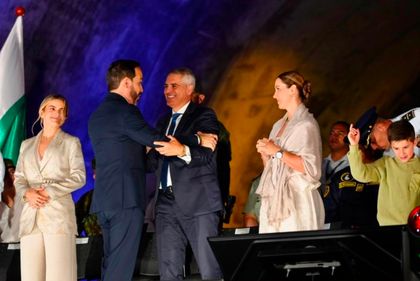 Imagen de  El Túnel del Toyo fue escenario de la conmemoración de la Independencia