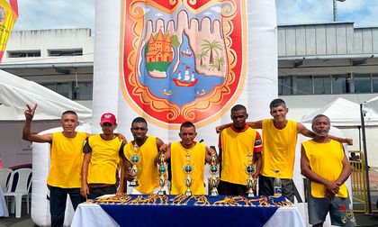 Personas que están superando la vida en calle se pusieron ‘la 10’ en torneo de fútbol inclusivo
