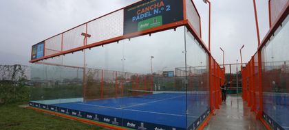 Imagen de Entregaron las dos primeras canchas públicas de pádel de Medellín. ¿Dónde quedan?