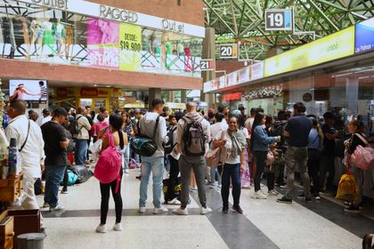 Imagen de Terminales de transporte de Medellín: superada en 25 %  la meta de viajeros en temporada de mitad de año