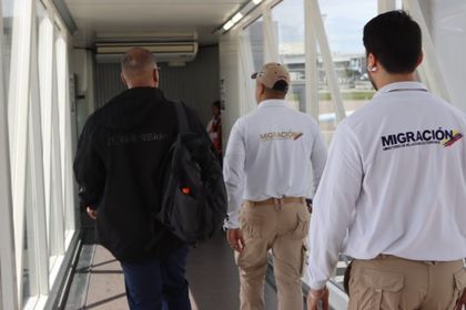 Imagen de  Ruso con citas y pagos pactados, inadmitido en el aeropuerto de Rionegro