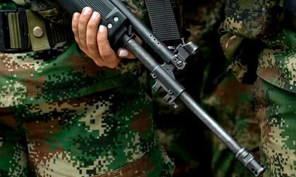 Enfrentamientos en Buga dejan un soldado muerto y otro herido