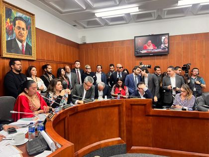 Imagen de ¡Se hundió! Reforma a la salud fue archivada: nueve votos positivos y cinco negativos