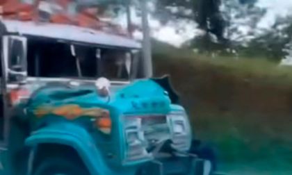Chiva que regresaba al Cauca se accidentó