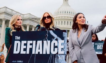 Pornografía creada con inteligencia artificial afecta a los famosos