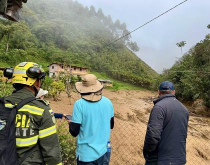 Imagen de En cuestión de semanas, Antioquia pasó de atender 600 incendios a tener 45 municipios afectados por lluvias