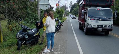 Imagen de  Accidente en vía Rionegro-La Ceja: solicitan información sobre camioneta que se dio a la fuga
