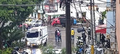 Imagen de  Choque múltiple entre ocho vehículos en Medellín dejó un menor de edad fallecido