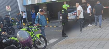 Imagen de  Autoridades intervinieron multitudinario entierro de un fletero en Medellín e inmovilizaron motos que participaron en hurtos