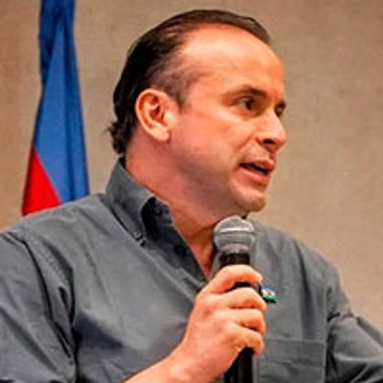 ¿En qué no se debe dejar solo al alcalde Alejandro Eder?...Lea.