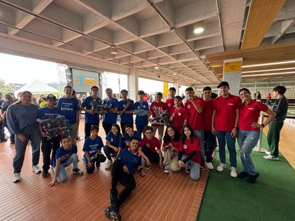 Imagen de  Estudiantes de colegios públicos del Oriente participan en el Torneo Nacional de Robótica Extrema