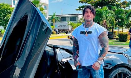 Vea el nuevo carro de Yeferson Cossio con el que causó sensación en redes sociales