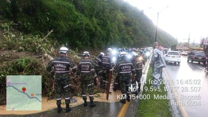 Imagen de Cierre en la Autopista Medellín–El Santuario por caída de material en la vía