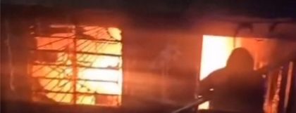 Imagen de  No fue un volador: falla eléctrica en luces navideñas habría causado el incendio que dejó 5 lesionados en Medellín