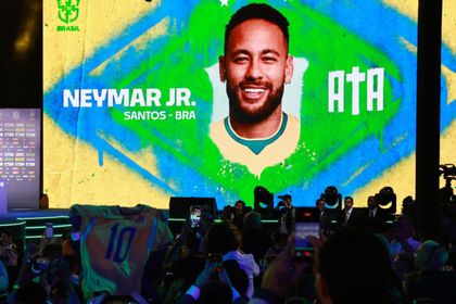 Imagen de  Ancelotti convoca a Neymar, Vinícius y Raphinha para el Mundial 2026