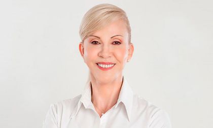 “Sí hay un incremento de muertes de pacientes”, responde Dilian Francisca Toro al ministro de Salud