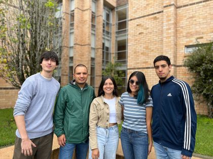 Imagen de Estudiantes de la UdeA clasificaron a la final del Mundial de Satélites Enlatados en México: buscan recursos para viajar y competir