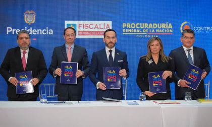 Gobierno anuncia recorte de burocracia