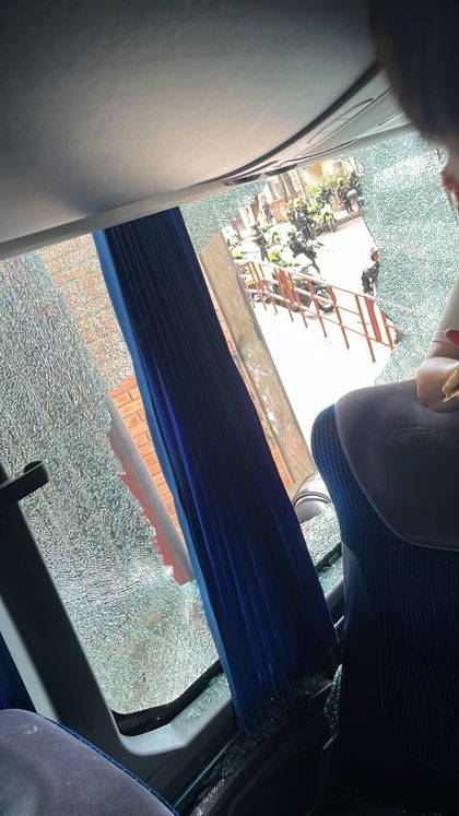 Imagen de  Bus de Atlético Nacional fue atacado con piedras en Cúcuta: Alfredo Morelos resultó herido