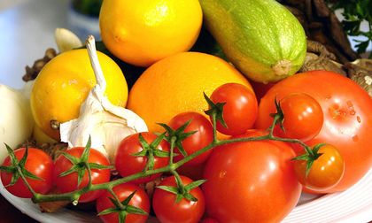 ¿Comer frutas y verduras engorda?