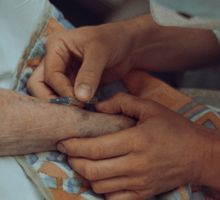 Identifica perfiles de riesgo sobre arteritis