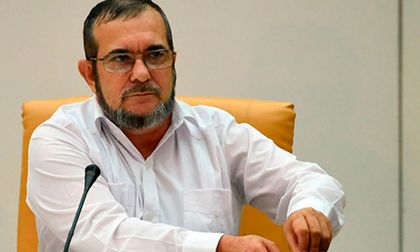 Timochenko tiene seis vehículos blindados y 16 hombres de protección: la UNP negó ampliar su esquema