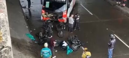 Imagen de  En video: accidente en el centro de Medellín; un bus atropella cinco motociclistas