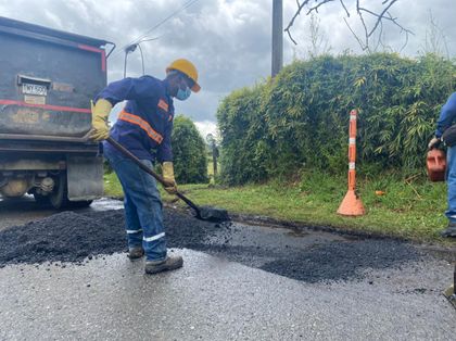 Imagen de  En La Ceja intervienen la vía que conduce a la Clínica San Juan de Dios