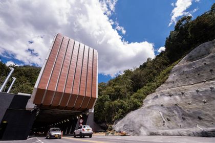 Imagen de  Túnel de Oriente: horarios de operación en un solo sentido por Feria Aeronáutica