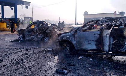 Tragedia vial en inicio de Semana Santa: Cinco muertos en choque múltiple