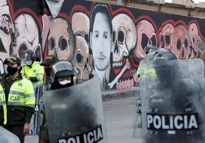 Imagen de  Procuraduría destituyó a patrullero de la Policía por la muerte de dos manifestantes en protestas de 2020