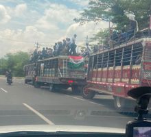 Comparendos a chivas de la minga indígena en Cali, vea qué pasó y cuáles fueron las multas