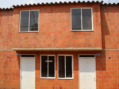 Ministro entregará 228 casas gratuitas en Llano Verde