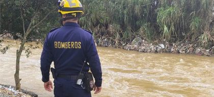 Imagen de  Autoridades recuperaron cuerpo sin vida en el río Medellín, a la altura del puente de la Madre Laura