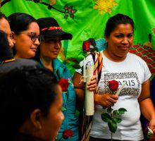 Diez años después del Acuerdo de Paz, investigación advierte avances limitados en las medidas para la equidad de género