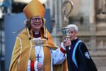 Imagen de Sarah Mullally, la primera mujer nombrada como arzobispo de Canterbury y nueva líder de la Iglesia de Inglaterra 
