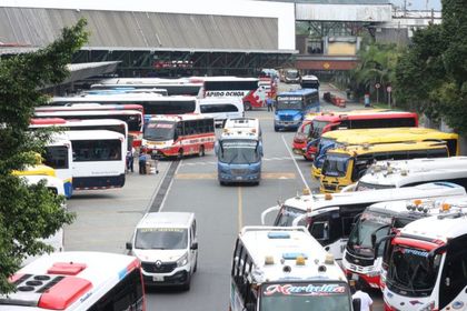 Imagen de Semana Santa movió 752 700 viajeros por terminales de Medellín