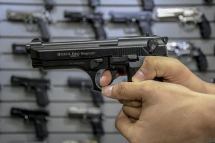 Imagen de  Gobierno expidió el decreto que regula el porte de armas traumáticas en Colombia