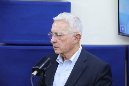 Imagen de  Álvaro Uribe habló en MiOriente: “mi llamado a indagatoria es una estratega electoral de Petro y Cepeda”