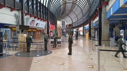 Imagen de Abrir el aeropuerto JMC nos hace más difícil la tarea de contención: Alcalde de Medellín