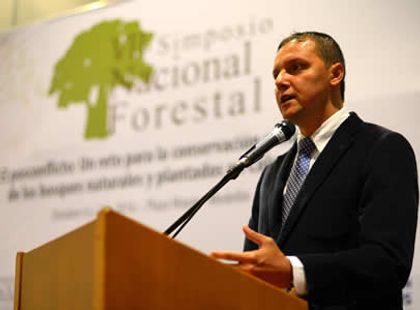 Imagen de  Jairo Alexander Osorio Saraz se posesionó como nuevo rector del Politécnico JIC